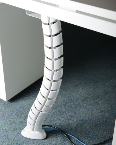 Vertical Cable Manager