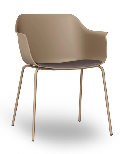 Shape 4 Patas Armchair + Seat Pad